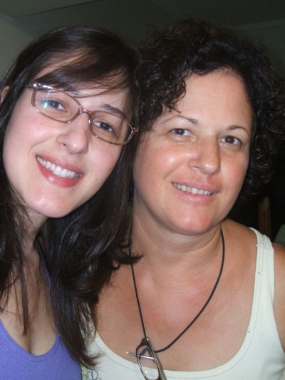 Eu e minha mãe, no meu aniversário de 2011